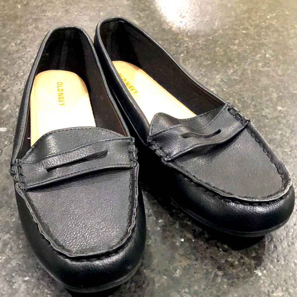 Women’s Old Navy Black Size 9 Loafers NWOT
